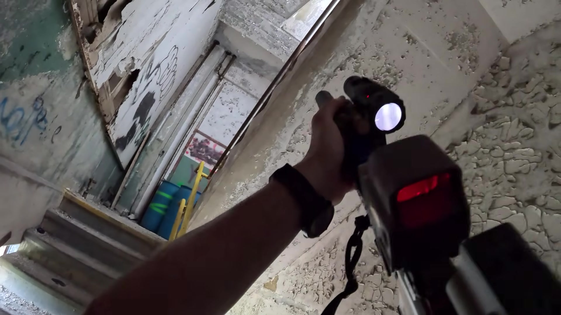am-airsoft-freedom-blaster-9000-does-this-budget-frie-4.jpg