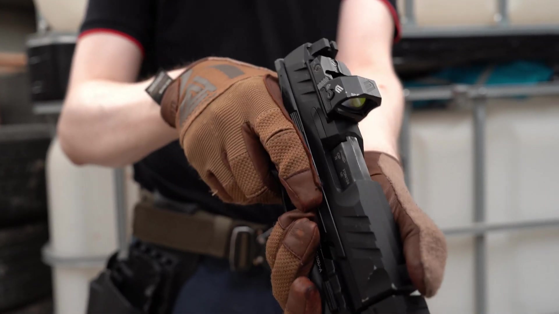 am-cyelee-optics-wolf-x-pro-gbb-airsoft-torture-test--1.jpg