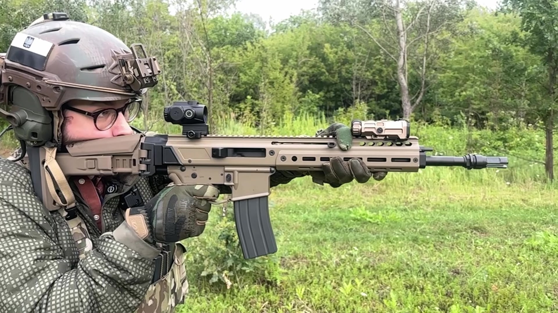 am-double-eagle-lupus-mws-gbbr-airsoft-replica-of-psa-1.jpg